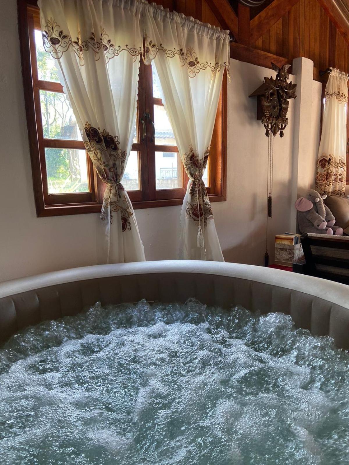 Cabana Com Jacuzzi Em Guararema Ngoại thất bức ảnh